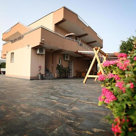 Ana & Marija Apartment Kastela Exterior photo